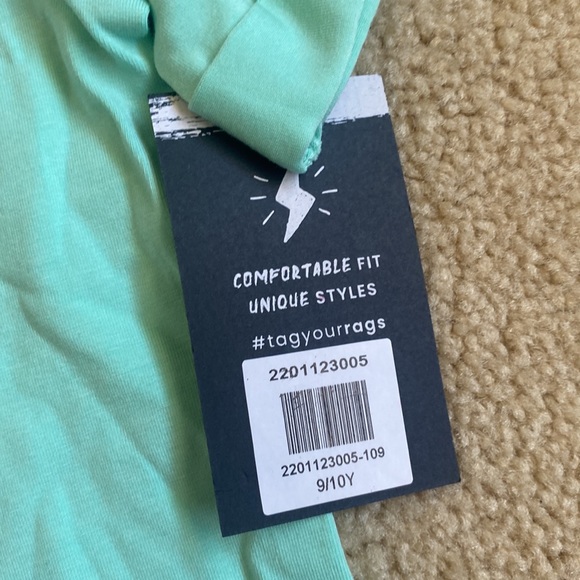 NWT - RAGS - "Chill" T-Shirt - Size 9/10 - Picture 2 of 5